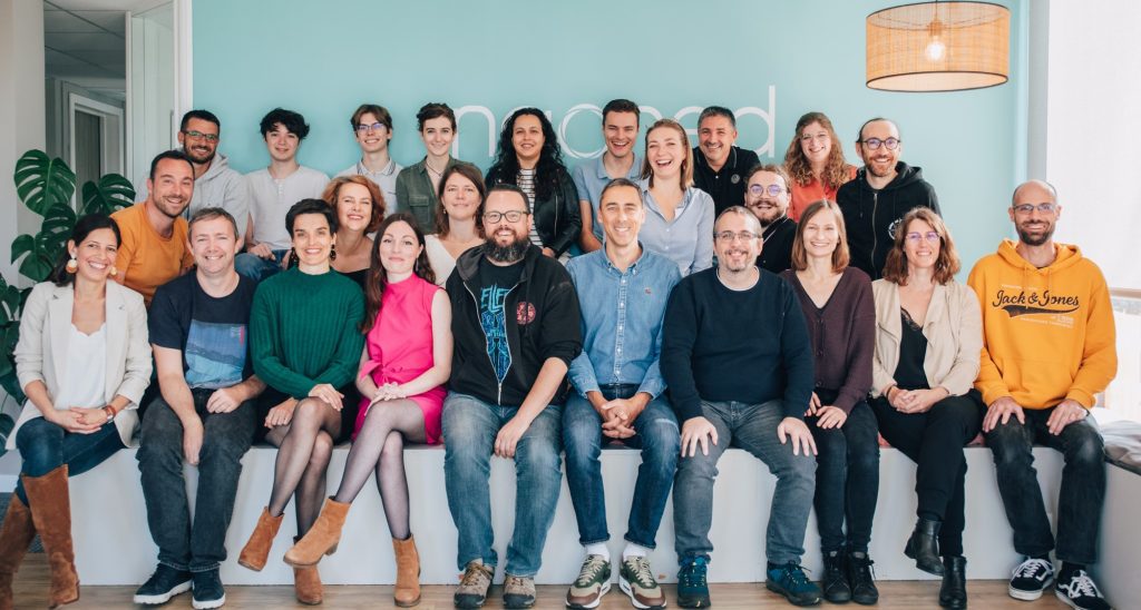 Photo d'équipe de tous les collaborateurs de Naoned en octobre 2024