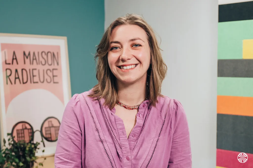 Photo de Coralie, consultante archiviste